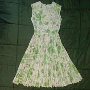 Vintage Green & White Pleated Crepe Floral Dress 1960s womens S small Sheer